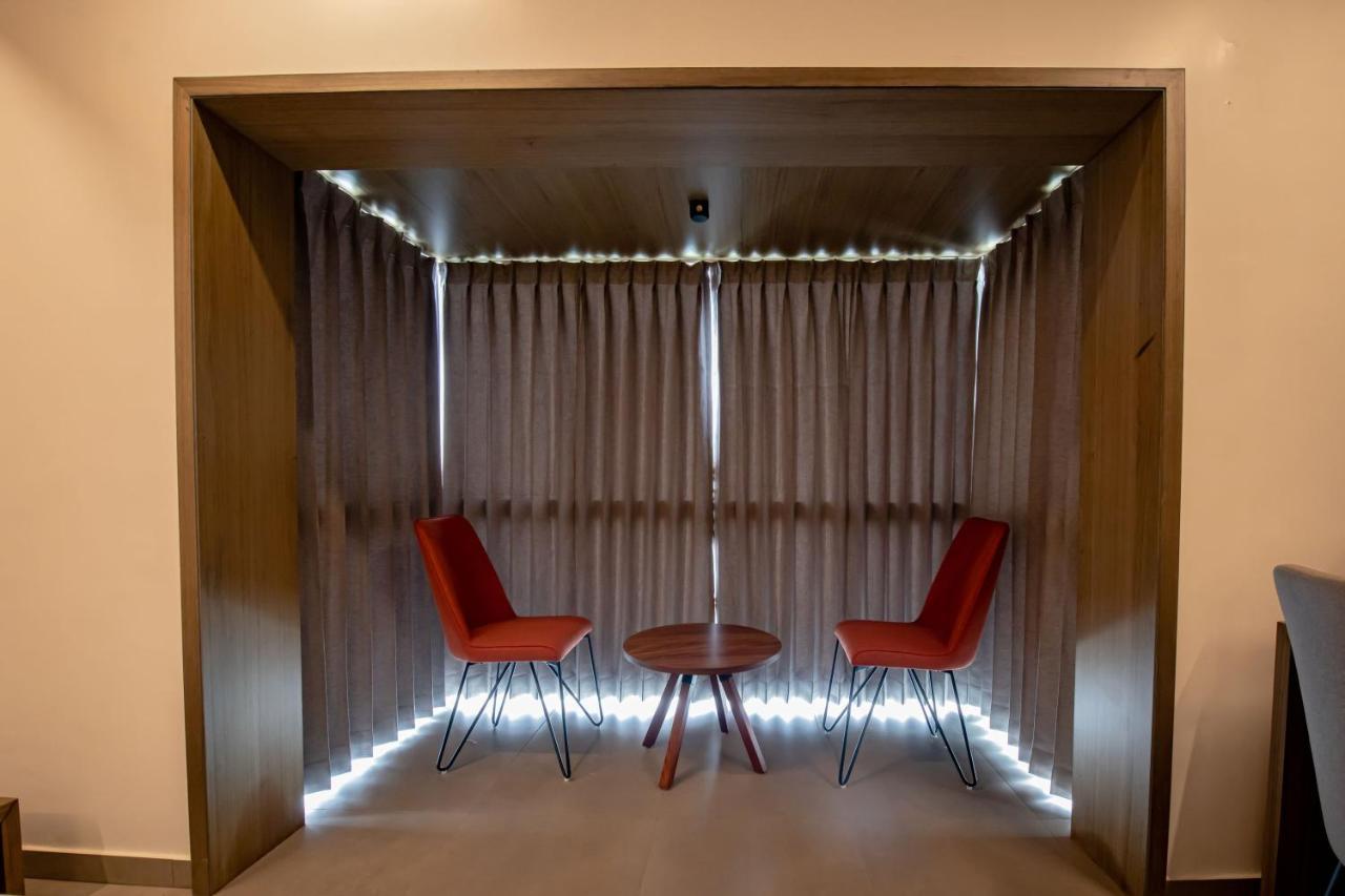 Rathna Residency - Near Us Consulate Otel Chennai Dış mekan fotoğraf