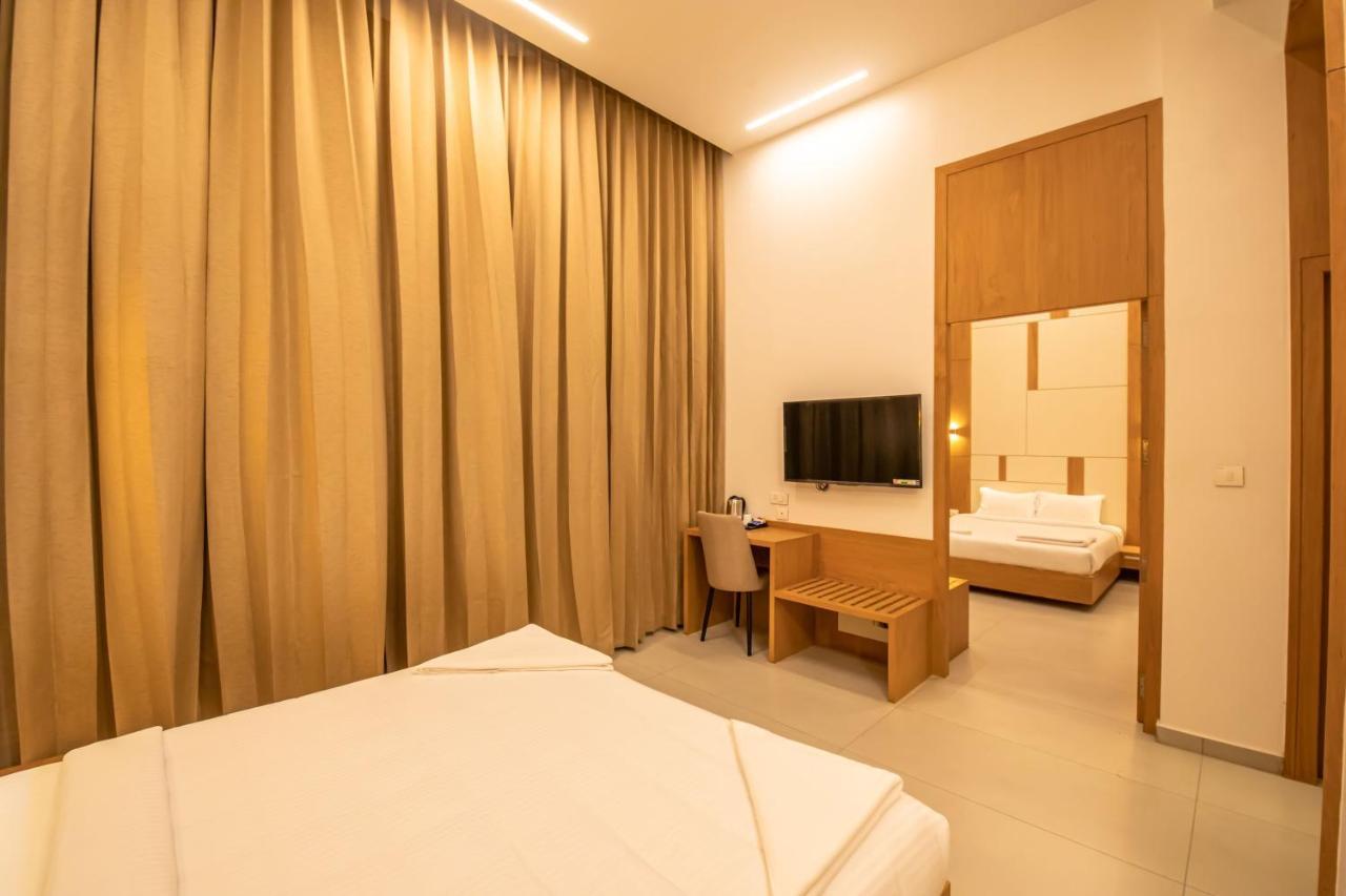Rathna Residency - Near Us Consulate Otel Chennai Dış mekan fotoğraf