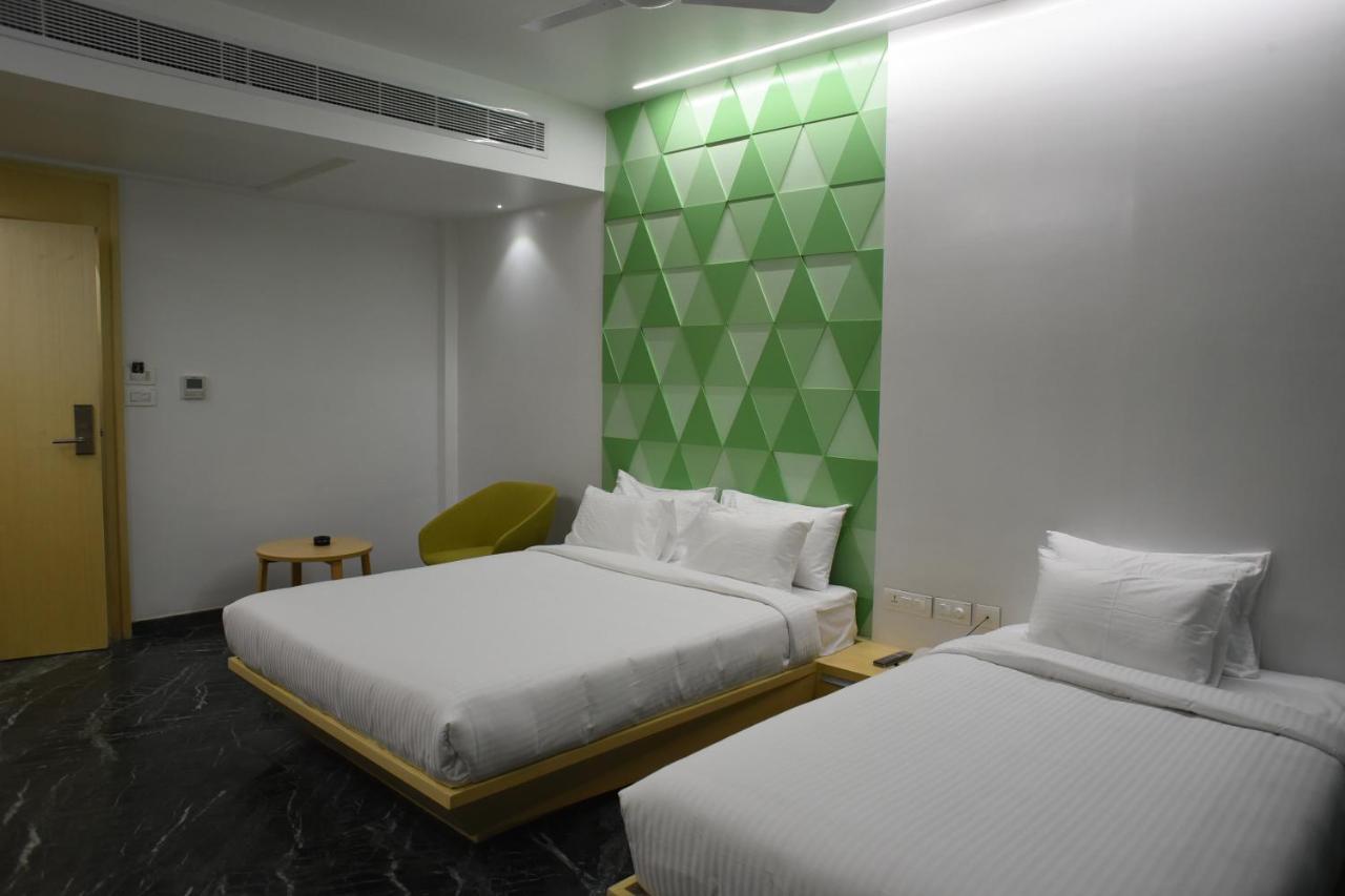 Rathna Residency - Near Us Consulate Otel Chennai Dış mekan fotoğraf
