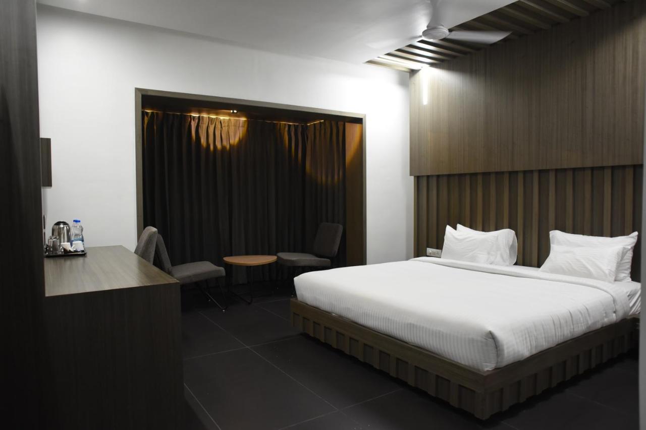 Rathna Residency - Near Us Consulate Otel Chennai Dış mekan fotoğraf