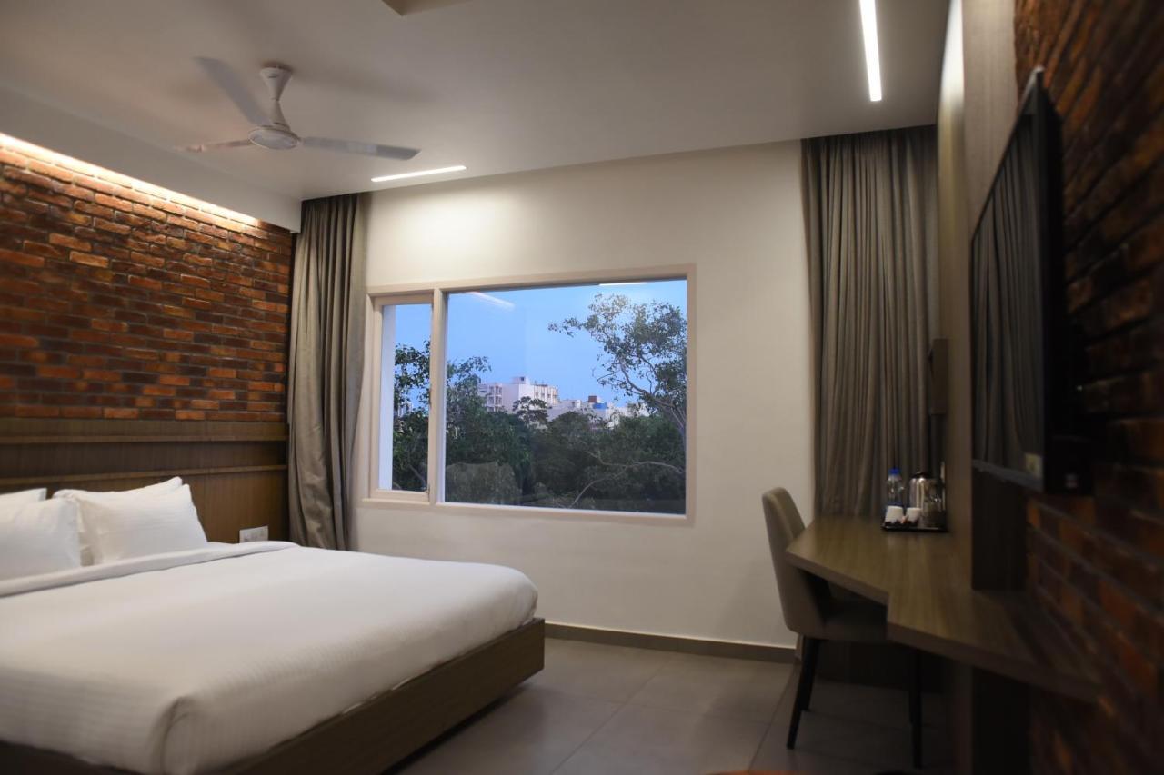 Rathna Residency - Near Us Consulate Otel Chennai Dış mekan fotoğraf